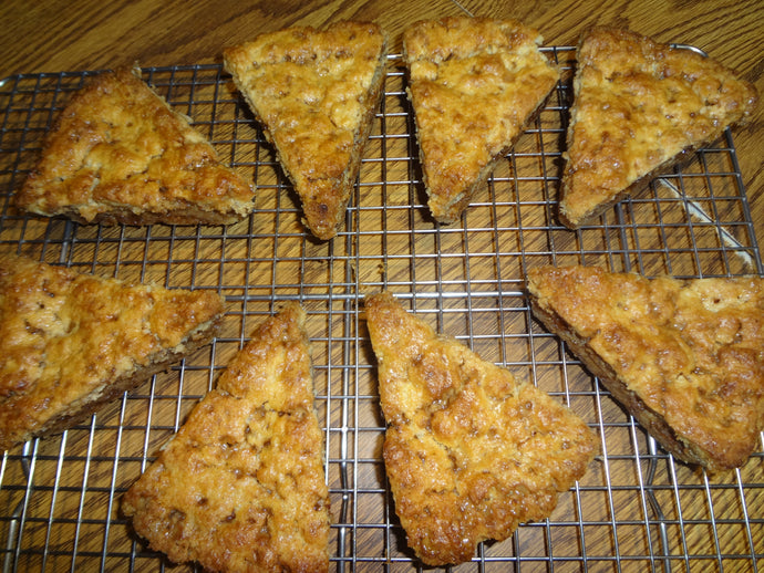 Homemade Tasty Toffee Scones (8 Scones)