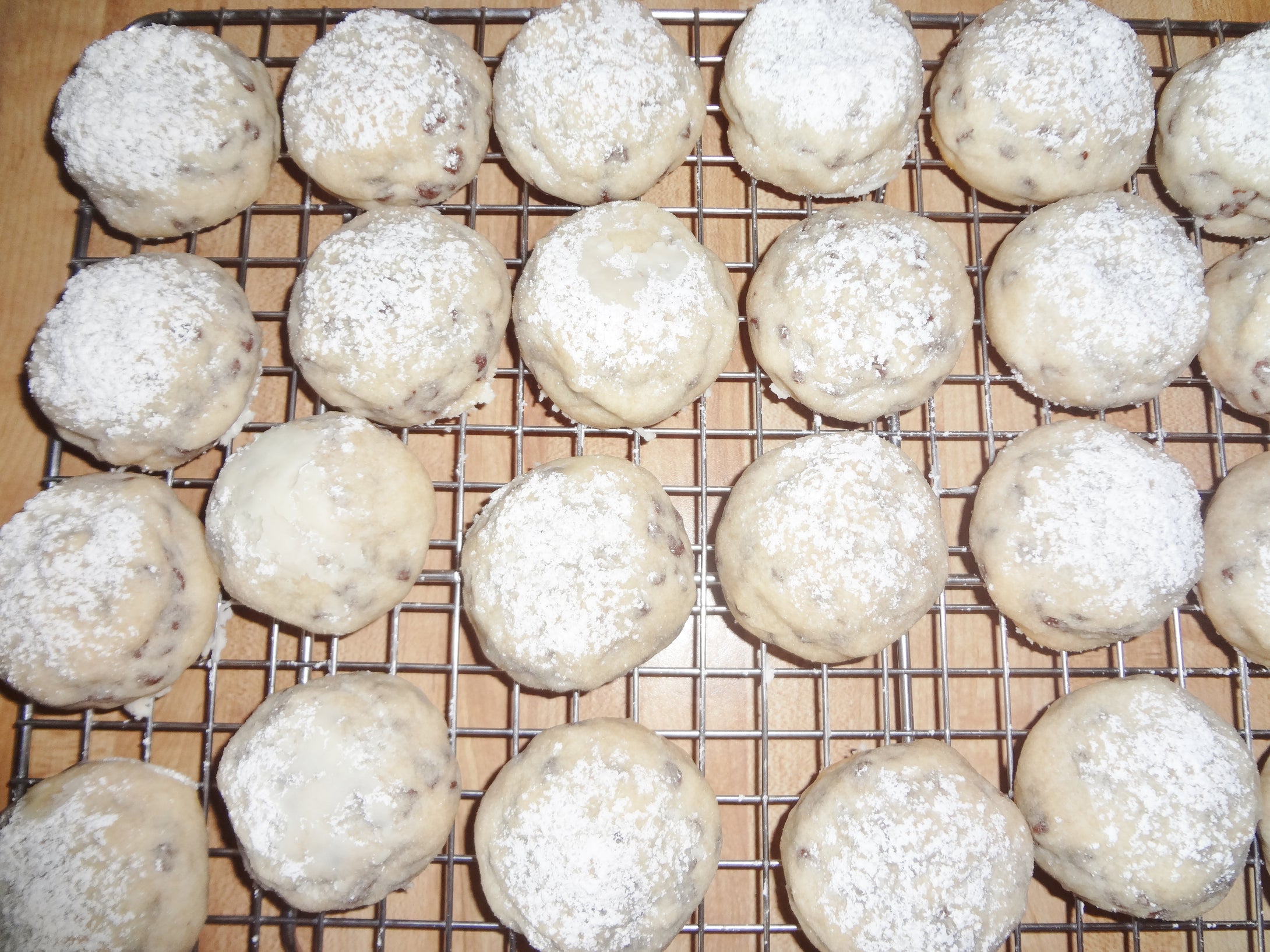 Melt in Your Mouth Homemade Chocolate Chip Snowball Cookies (30 Cookies)