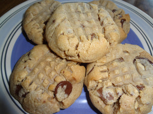 Soft Homemade Double Peanut Butter Chocolate Chip Cookies With Crunch (30 Cookies)