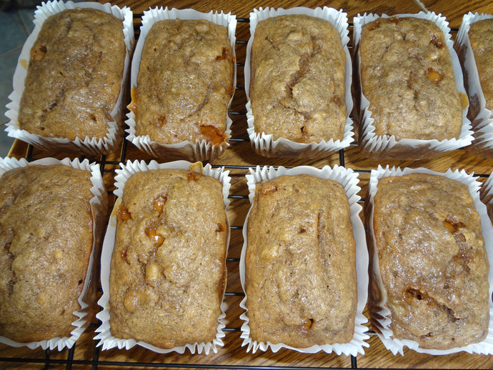 Scrumptious Homemade Pumpkin Spice Caramel Banana Bread With Choices