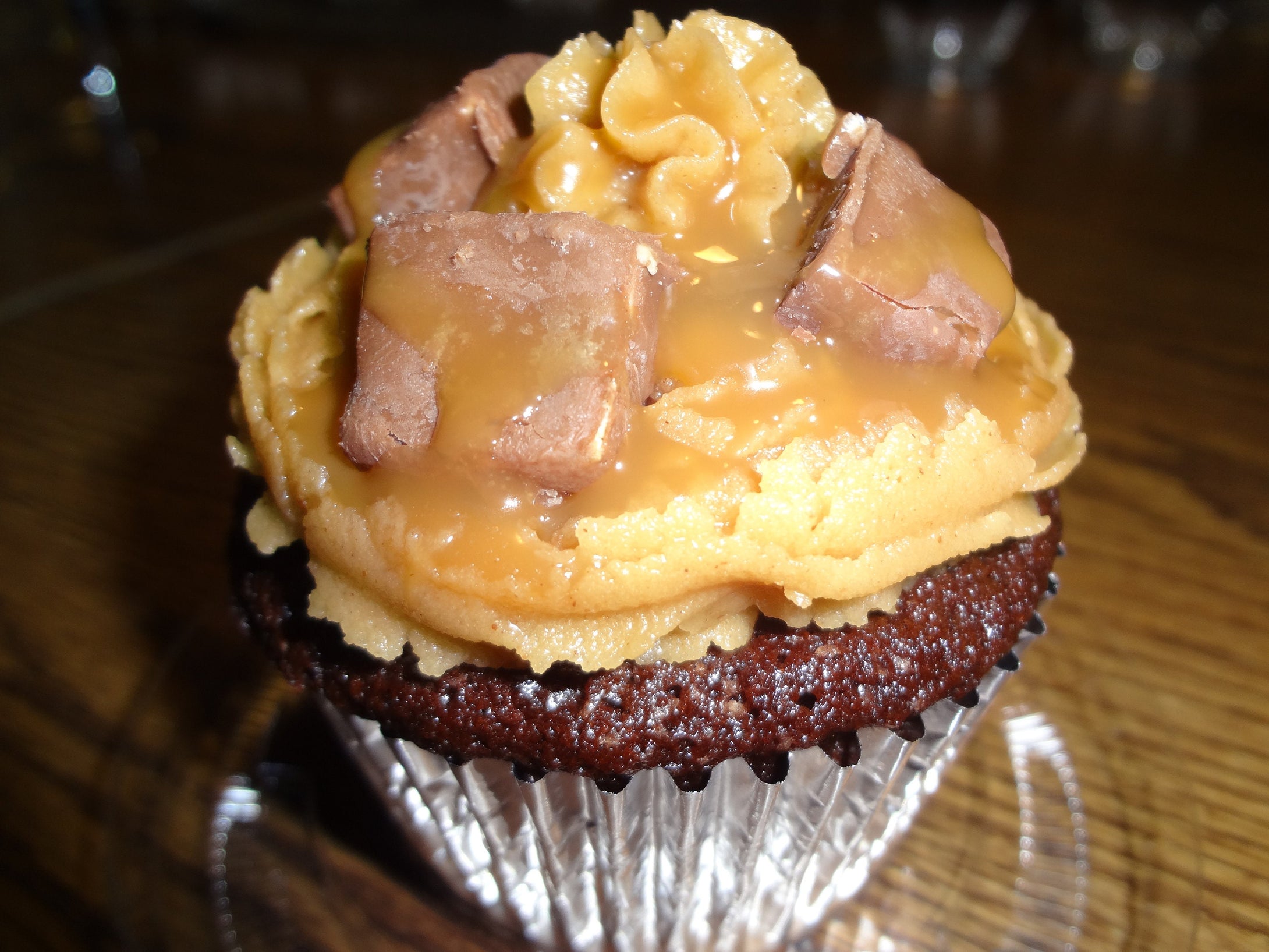 Ultimate Homemade Snickers Cupcakes (1 Dozen)