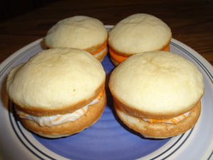 Sweet and Citrusy Homemade Orange Creamsicle Whoopie Pies With Choices