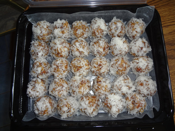 Retro Homemade Date and Rice Krispies Balls With Coconut or Powdered Sugar (2 Dozen)