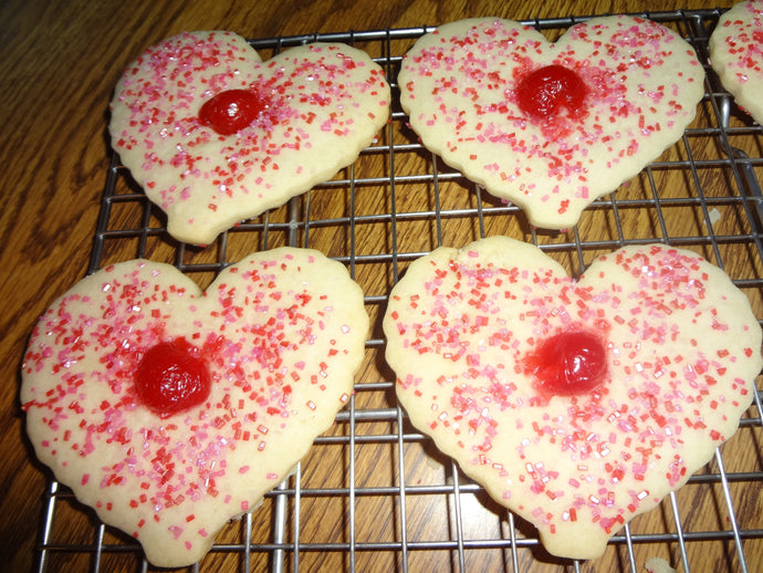 Buttery and Tender Homemade Old Fashioned Shortbread Cookies (2 Dozen)