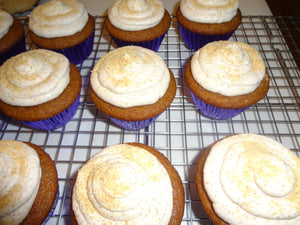 Impressive Homemade Pumpkin Cheesecake Cupcakes (1 Dozen)