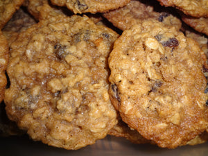 Homemade Oatmeal Raisin Cinnamon Cookies (20 Large Cookies)