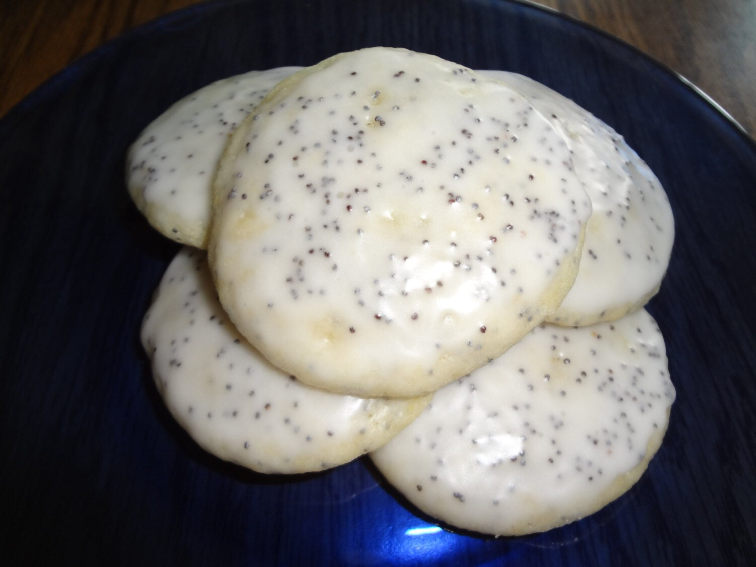 Scrumptious Homemade Lemon Poppy Seed Cookies With Choice of Quantity